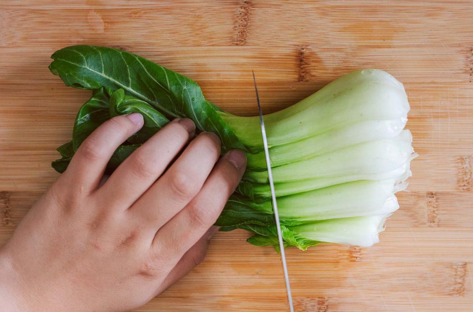 How to cut bok choy